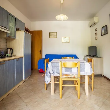 In Mit Terrasse, Grill Und Garten Prázdninový dům